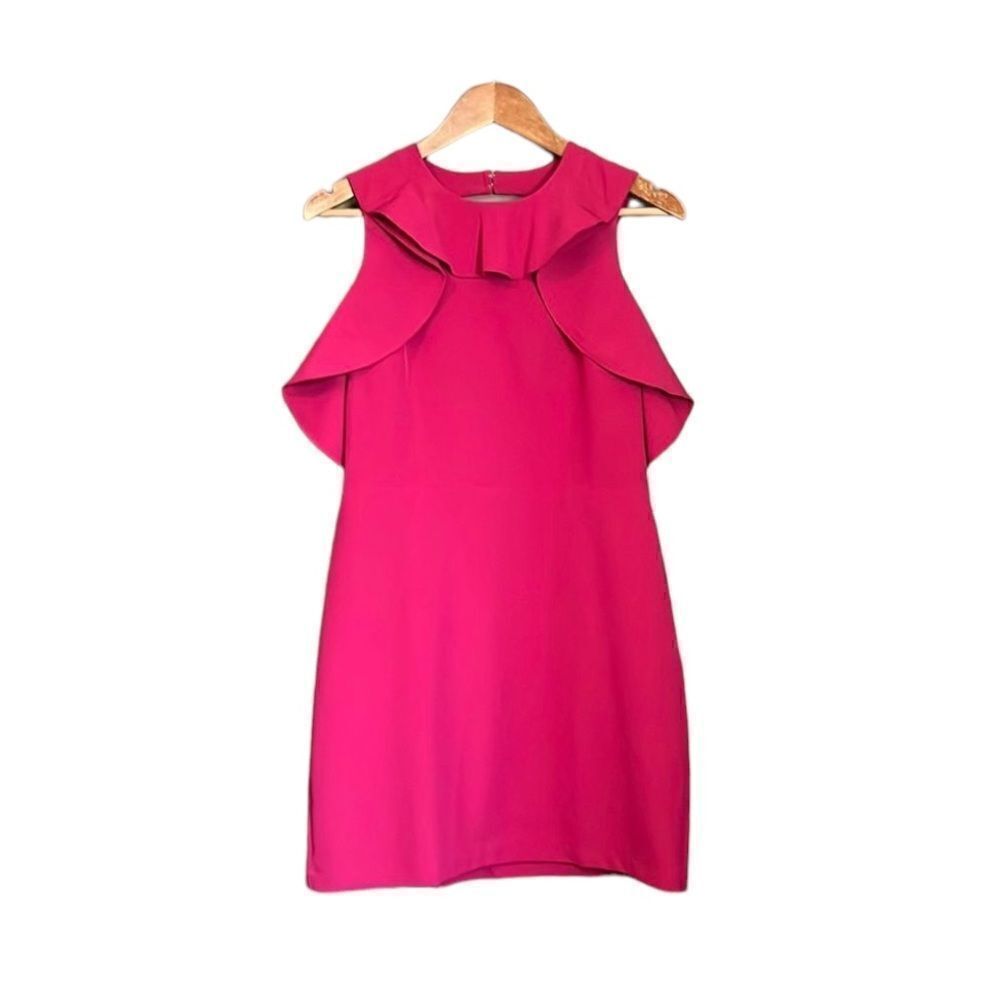 NWT Chelsea 28 pink cocktail dress. Size medium